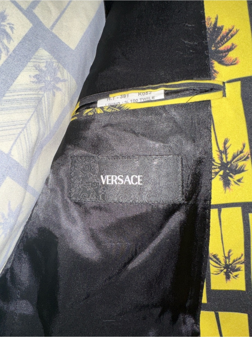 Versace Black and Yellow Palm-Print Blazer - Picture 5 of 16